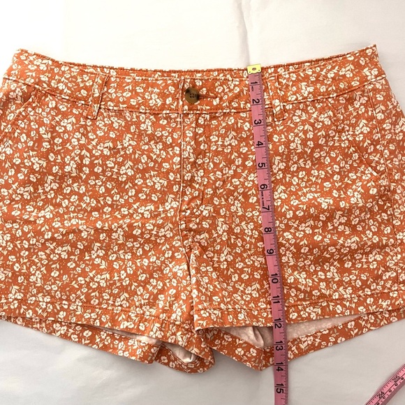 A.n.a size 12 twill shorts floral print midrise - Picture 6 of 6